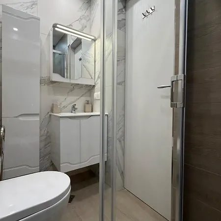 Modern Sea With Pool & Апартамент *
